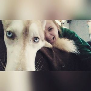 Meet your Posher, Cynthia!